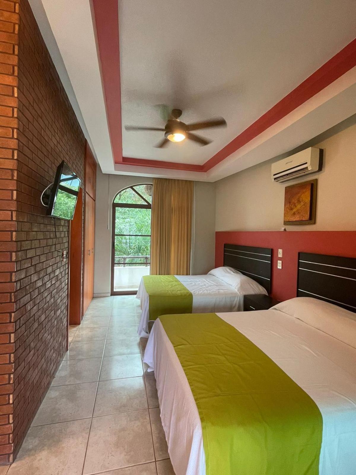 Hotel Y Suites Los Encantos Sayulita Εξωτερικό φωτογραφία